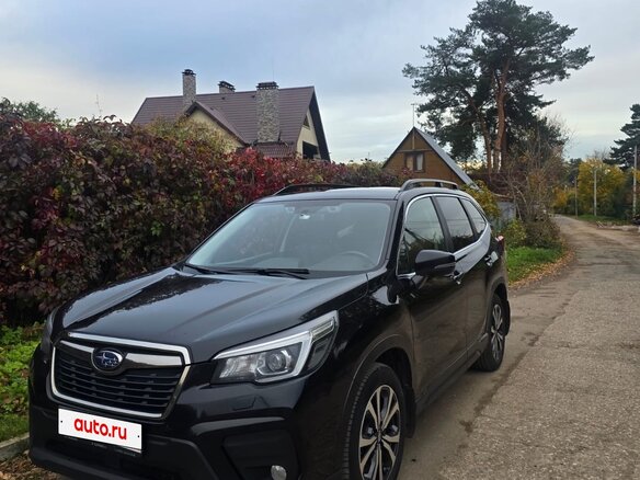 2020 Subaru Forester V, чёрный, 3000001 рублей
