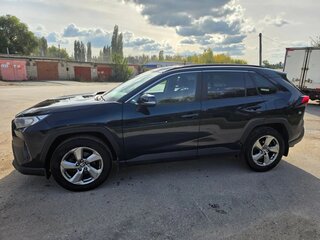 2020 Toyota RAV4 V (XA50), синий, 2500000 рублей, вид 4