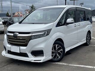 2019 Honda Stepwgn Spada V Рестайлинг, белый, 1957000 рублей, вид 1
