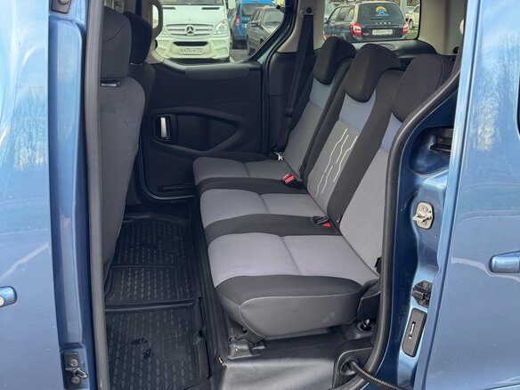 2012 Peugeot Partner II, синий, 750000 рублей - вид 25