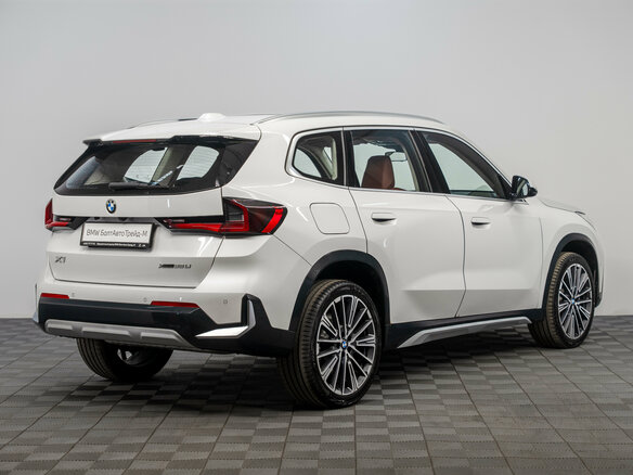 2026 BMW X1 Long 25Li xDrive III (U11/U12), белый, 5550000 рублей - вид 4