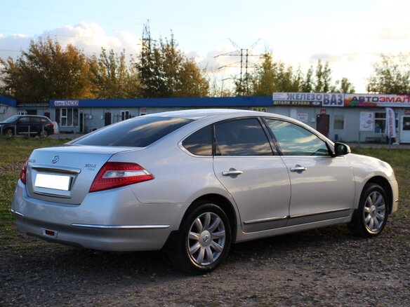 2010 Nissan Teana II (J32), серебристый, 949000 рублей - вид 3