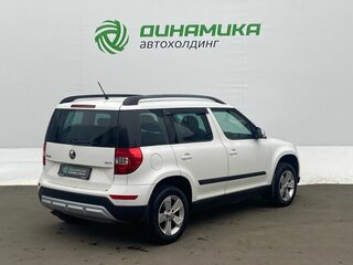2014 Skoda Yeti I Рестайлинг, белый, 920000 рублей, вид 5