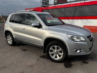 2011 Volkswagen Tiguan I, серебристый, 1000000 рублей, вид 3