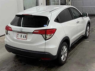 2021 Honda Vezel I Рестайлинг, белый, 1489000 рублей, вид 5