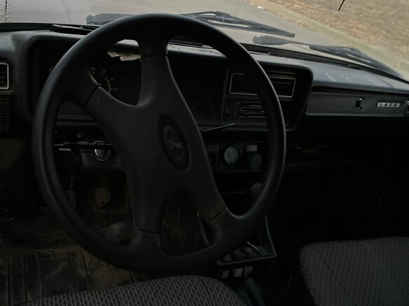 2005 Lada (ВАЗ) 2107, пурпурный, 99999 рублей - вид 5