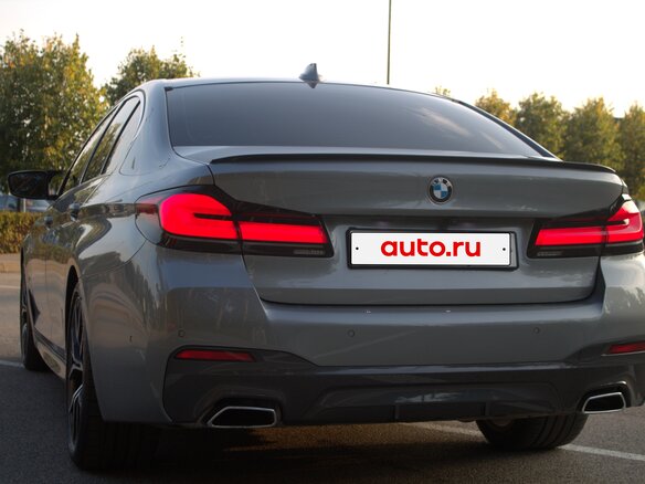 2022 BMW 5 серии 530i VII (G30/G31/G38) Рестайлинг, серый, 5150000 рублей - вид 7