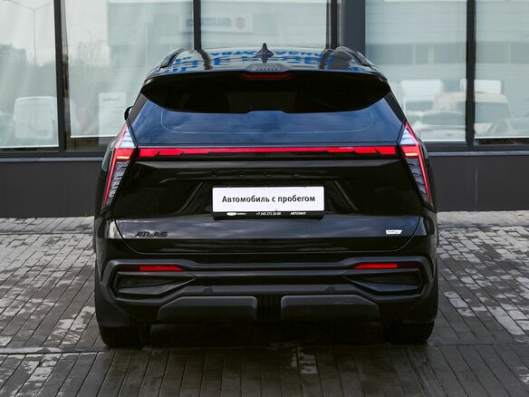 2024 Geely Atlas II, чёрный, 3089000 рублей - вид 3