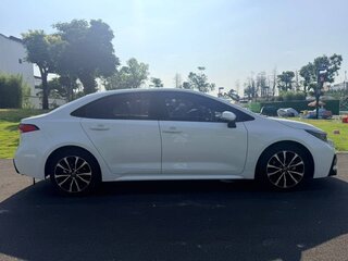 2022 Toyota Levin XII (E210), белый, 1385000 рублей, вид 4
