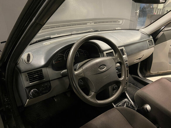 2010 Lada (ВАЗ) Priora I, чёрный, 299000 рублей - вид 13