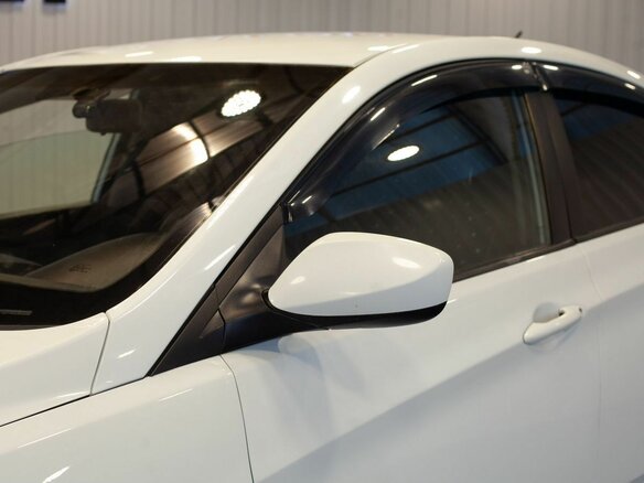 2011 Hyundai Solaris I, белый - вид 16