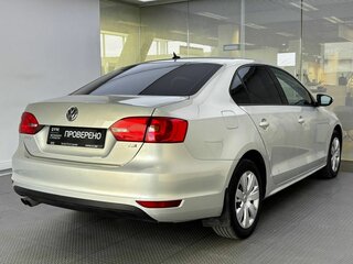 2014 Volkswagen Jetta VI Рестайлинг, серебристый, 1155000 рублей, вид 5