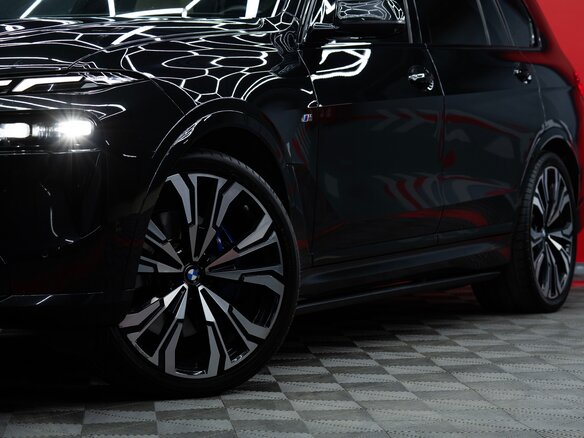 2023 BMW X7 40d I (G07) Рестайлинг, чёрный, 15890000 рублей - вид 8