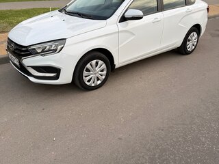 2024 Lada (ВАЗ) Vesta I Рестайлинг (NG), белый, 1200000 рублей, вид 1