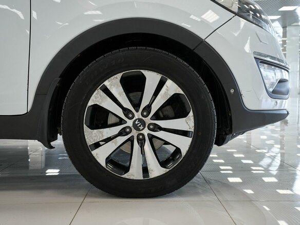 2011 Kia Sportage III, белый - вид 23