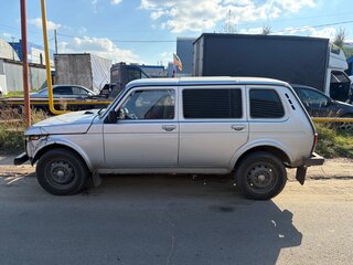 2012 Lada (ВАЗ) 2131 (4x4) I, серебристый, 399000 рублей, вид 4