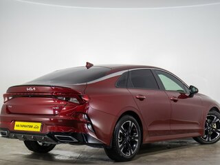 2021 Kia K5 III, красный, 2249000 рублей, вид 4