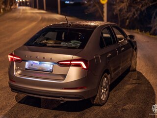 2020 Skoda Rapid II, серебристый, 2100000 рублей, вид 4