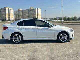 2022 BMW 1 серии 120i III (F52) Рестайлинг, белый, 2870000 рублей, вид 2