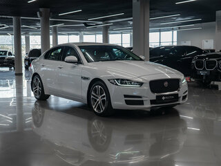2017 Jaguar XE I, белый, 1780000 рублей, вид 2