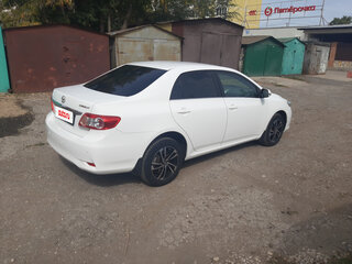 2010 Toyota Corolla X (E140, E150) Рестайлинг, белый, 1040000 рублей, вид 4