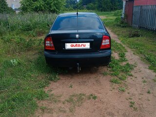 2010 Skoda Octavia I (A4) Рестайлинг, чёрный, 350000 рублей, вид 4