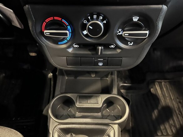 2023 Lada (ВАЗ) Granta I Рестайлинг, белый, 827000 рублей - вид 13