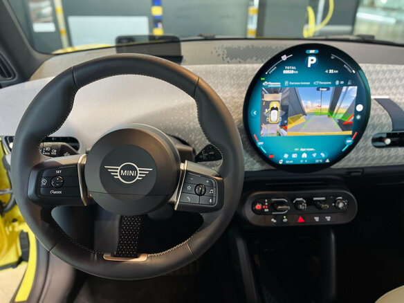 2025 Mini Hatch Cooper Electric SE IV (F65/F66/J01), жёлтый, 5590000 рублей - вид 11