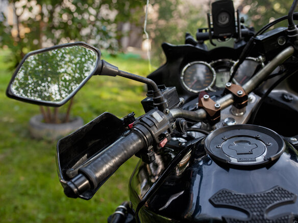 2006 Suzuki V-Strom 1000, чёрный, 450000 рублей - вид 3