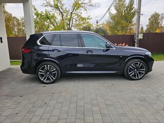 2020 BMW X5 40d IV (G05/G18), синий, 7700000 рублей, вид 5