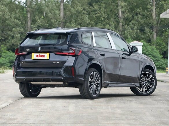 2026 BMW X1 Long 25Li xDrive III (U11/U12), чёрный, 5530000 рублей - вид 3