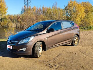 2015 Hyundai Solaris I Рестайлинг, коричневый, 1350000 рублей, вид 1