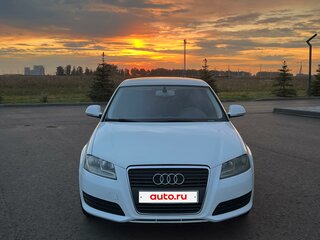 2009 Audi A3 II (8P) Рестайлинг 2, белый, 750000 рублей, вид 3