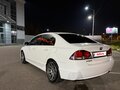 2009 Honda Civic VIII Рестайлинг, белый - вид 3