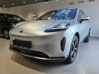 2026 GAC Hyptec HT, серебристый, 5999000 рублей, вид 2