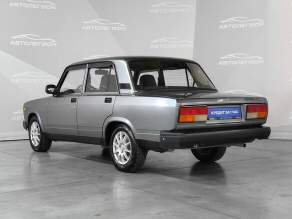 2011 Lada (ВАЗ) 2107, серый - вид 2