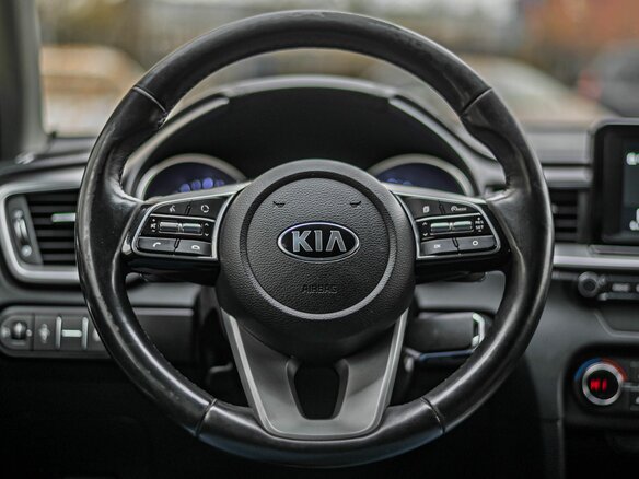 2019 Kia Ceed III, синий, 1480000 рублей - вид 5