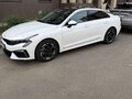 2023 Kia K5 LPi III Рестайлинг, белый - вид 4