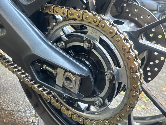 2018 Yamaha XSR900, серебристый, 719000 рублей - вид 15