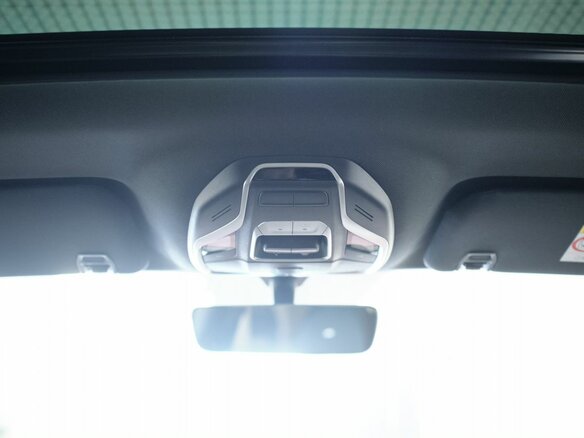 2021 Geely Coolray I, синий, 1576000 рублей - вид 28