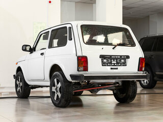 2013 Lada (ВАЗ) 2121 (4x4) I Рестайлинг, белый, 400000 рублей, вид 4