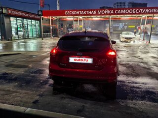2017 Ford Focus III Рестайлинг, красный, 950000 рублей, вид 3