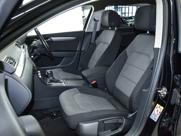 2013 Volkswagen Passat B7, чёрный, 1299000 рублей - вид 9