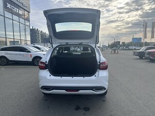 2026 Lada (ВАЗ) Vesta SW I Рестайлинг (NG), белый, 1815000 рублей, вид 3