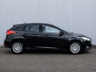 2016 Ford Focus III Рестайлинг, чёрный, 1149000 рублей, вид 5
