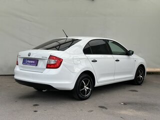 2014 Skoda Rapid I, белый, 964000 рублей, вид 4