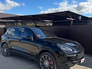 2014 Porsche Cayenne Turbo II Рестайлинг (958), чёрный, 3300000 рублей, вид 1