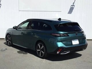 2023 Peugeot 308 III, зелёный, 1790000 рублей, вид 5
