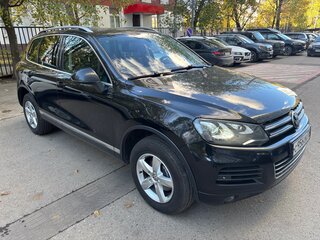2013 Volkswagen Touareg II, чёрный, 1850000 рублей, вид 2