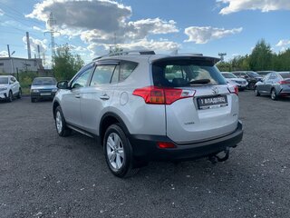2014 Toyota RAV4 IV (XA40), серебристый, 2020500 рублей, вид 3